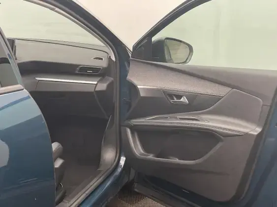 PEUGEOT 3008 II - voiture d'occasion - Photo 20