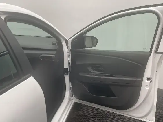 DACIA SANDERO III - voiture d'occasion - Photo 17