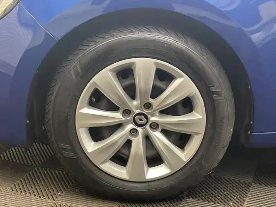 RENAULT CLIO V - voiture d'occasion - Photo 22