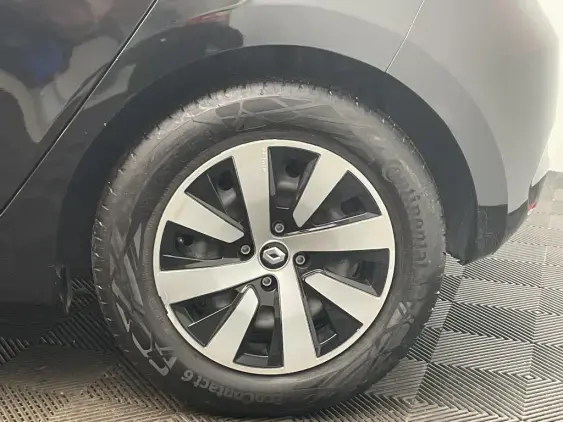 RENAULT CLIO V - voiture d'occasion - Photo 23