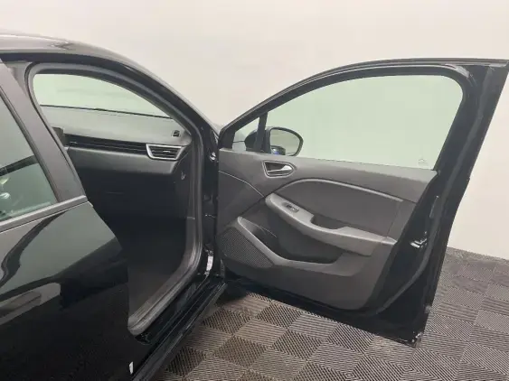 RENAULT CLIO V - voiture d'occasion - Photo 19