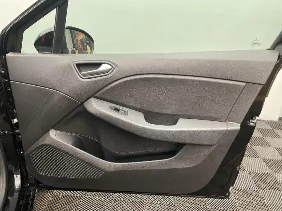 RENAULT CLIO V - voiture d'occasion - Photo 20