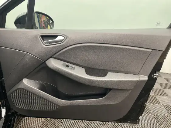 RENAULT CLIO V - voiture d'occasion - Photo 20