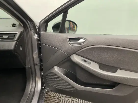 RENAULT CLIO V - voiture d'occasion - Photo 19