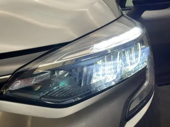 RENAULT CLIO V - voiture d'occasion - Photo 21