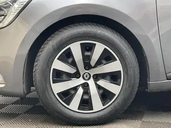 RENAULT CLIO V - voiture d'occasion - Photo 22