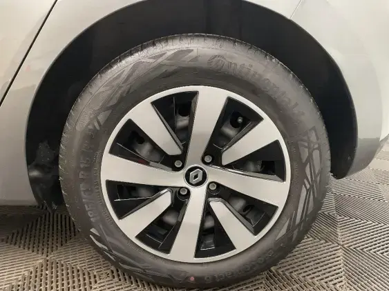 RENAULT CLIO V - voiture d'occasion - Photo 24