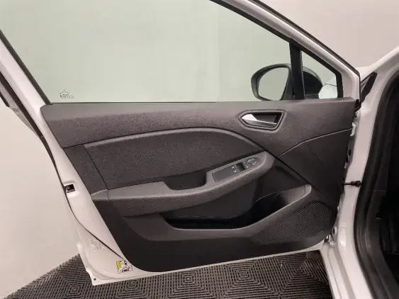 RENAULT CLIO V - voiture d'occasion - Photo 19