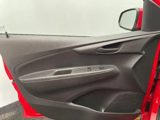 OPEL KARL - voiture d'occasion - Photo 19