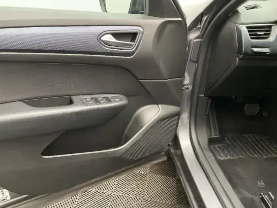 RENAULT ARKANA - voiture d'occasion - Photo 19