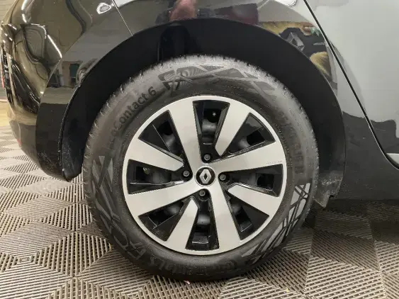 RENAULT CLIO V - voiture d'occasion - Photo 24