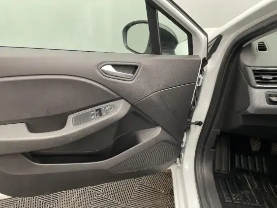 RENAULT CLIO V - voiture d'occasion - Photo 18