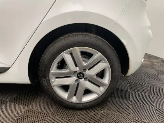 RENAULT CLIO V - voiture d'occasion - Photo 23