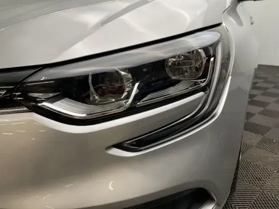 RENAULT MEGANE IV - voiture d'occasion - Photo 22