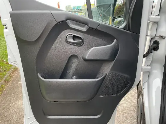 RENAULT MASTER III - voiture d'occasion - Photo 19