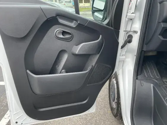 RENAULT MASTER III - voiture d'occasion - Photo 18