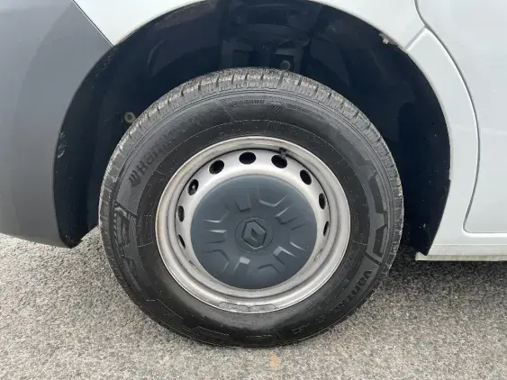 RENAULT MASTER III - voiture d'occasion - Photo 22