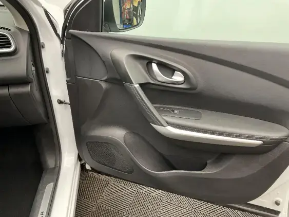 RENAULT KADJAR - voiture d'occasion - Photo 20