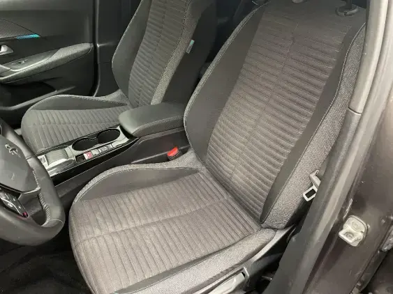 PEUGEOT 2008 II - voiture d'occasion - Photo 16