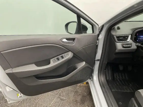 RENAULT CLIO V - voiture d'occasion - Photo 19