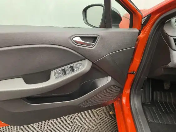 RENAULT CLIO V - voiture d'occasion - Photo 19