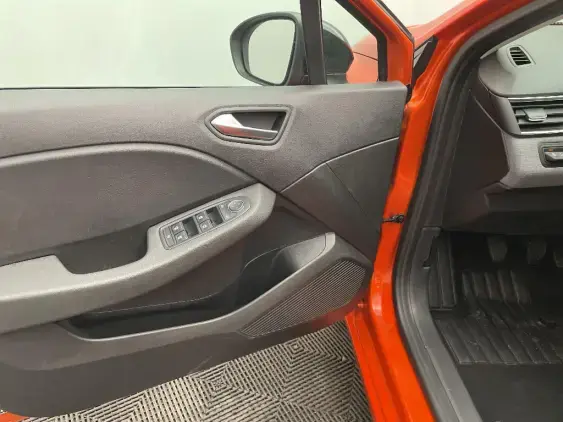 RENAULT CLIO V - voiture d'occasion - Photo 18