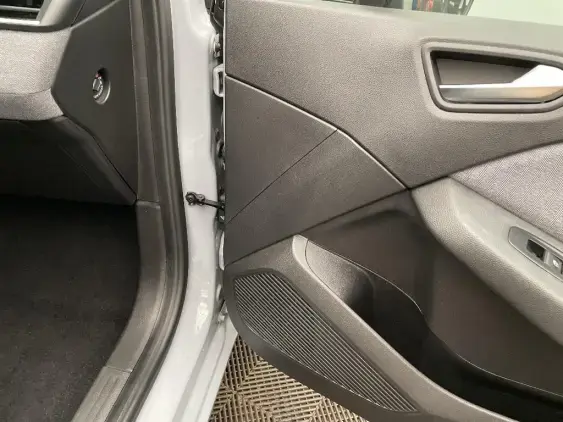 RENAULT CLIO V - voiture d'occasion - Photo 20