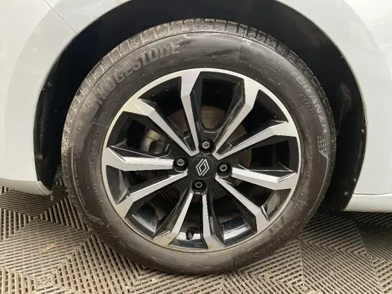 RENAULT CLIO V - voiture d'occasion - Photo 23