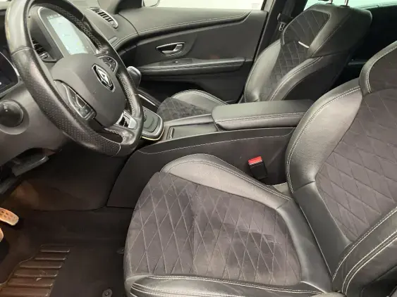 RENAULT SCENIC IV - voiture d'occasion - Photo 18