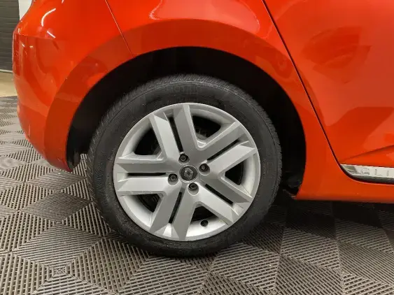 RENAULT CLIO V - voiture d'occasion - Photo 24