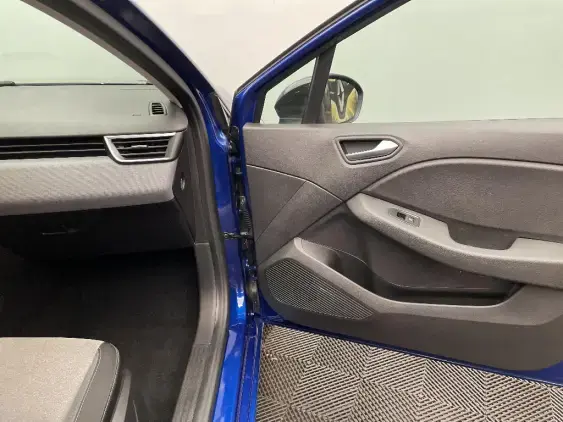 RENAULT CLIO V - voiture d'occasion - Photo 19