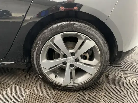 PEUGEOT 308 II - voiture d'occasion - Photo 24