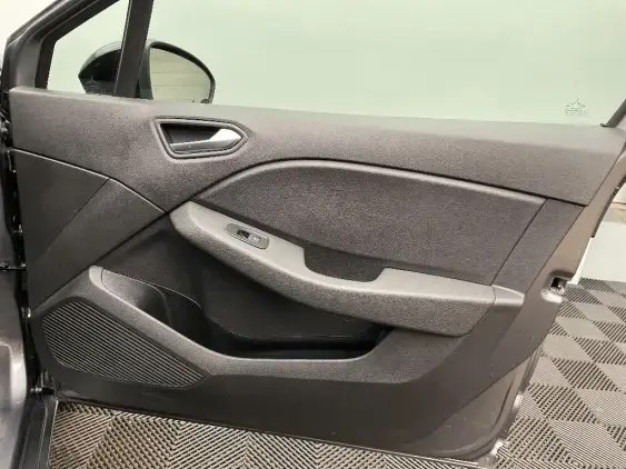 RENAULT CLIO V - voiture d'occasion - Photo 20