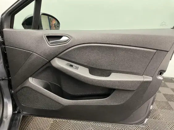 RENAULT CLIO V - voiture d'occasion - Photo 20