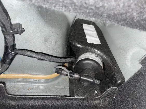 RENAULT MEGANE V - voiture d'occasion - Photo 17