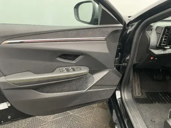 RENAULT MEGANE V - voiture d'occasion - Photo 19