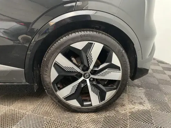 RENAULT MEGANE V - voiture d'occasion - Photo 24