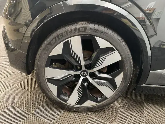 RENAULT MEGANE V - voiture d'occasion - Photo 25