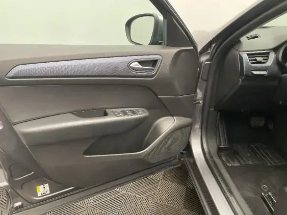 RENAULT ARKANA - voiture d'occasion - Photo 19