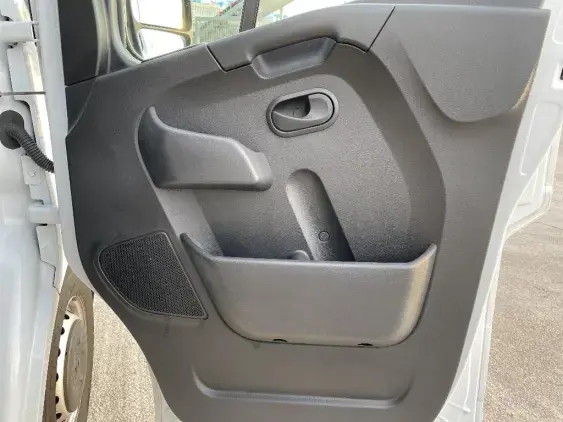 RENAULT MASTER FG III - voiture d'occasion - Photo 20