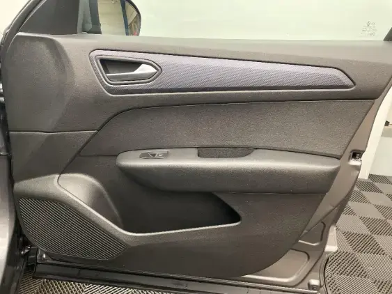 RENAULT ARKANA - voiture d'occasion - Photo 20