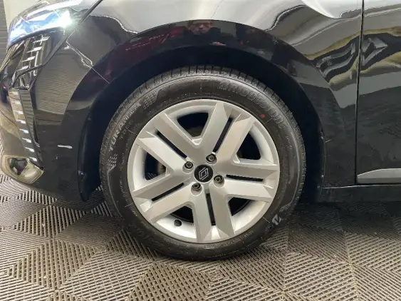 RENAULT CLIO V - voiture d'occasion - Photo 23