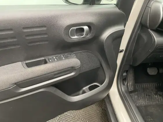 CITROEN C3 AIRCROSS - voiture d'occasion - Photo 19