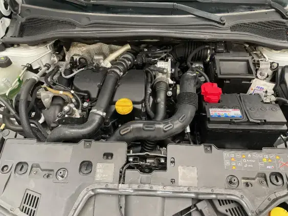 RENAULT CLIO IV - voiture d'occasion - Photo 21