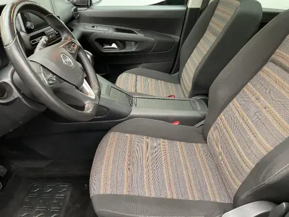 OPEL COMBO D - voiture d'occasion - Photo 18