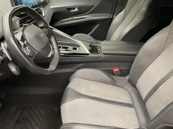 PEUGEOT 5008 II - voiture d'occasion - Photo 18