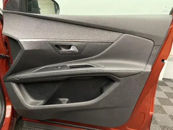 PEUGEOT 5008 II - voiture d'occasion - Photo 20