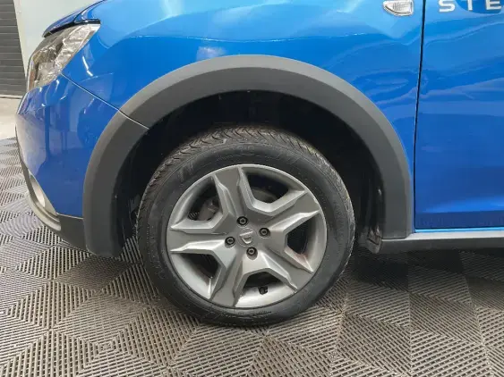 DACIA SANDERO II - voiture d'occasion - Photo 22