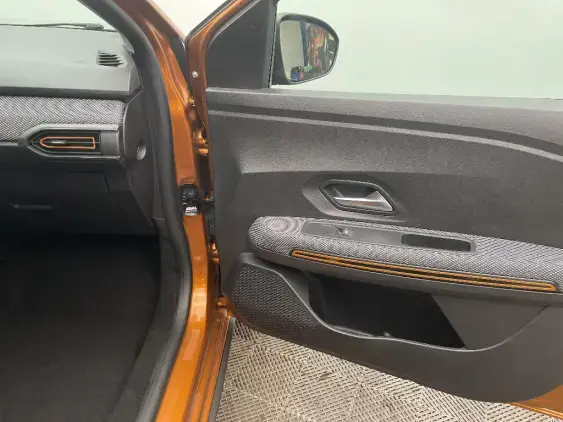 DACIA SANDERO III - voiture d'occasion - Photo 20