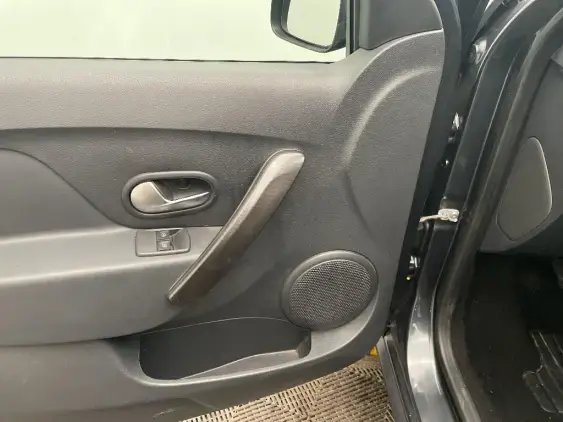 DACIA SANDERO II - voiture d'occasion - Photo 18